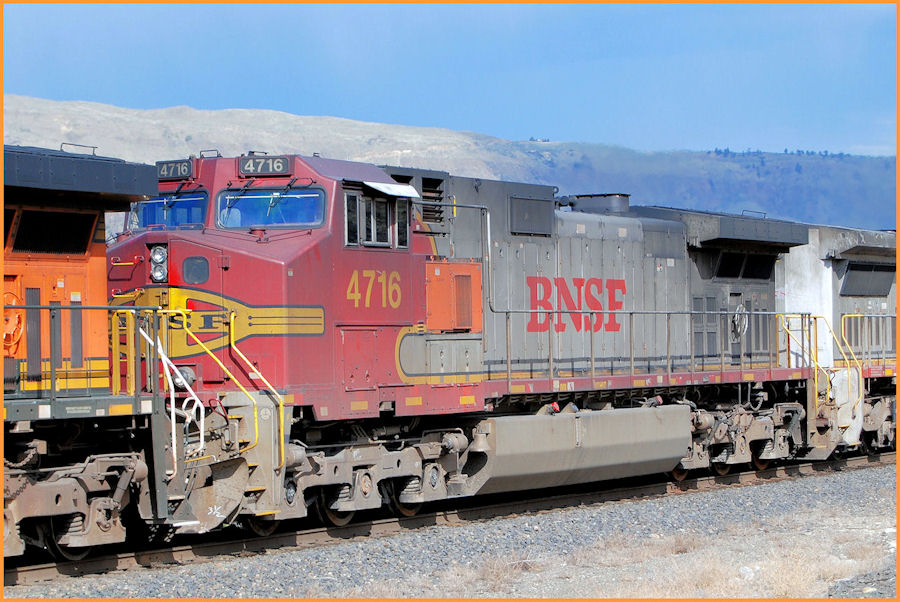 BNSF 4716 1